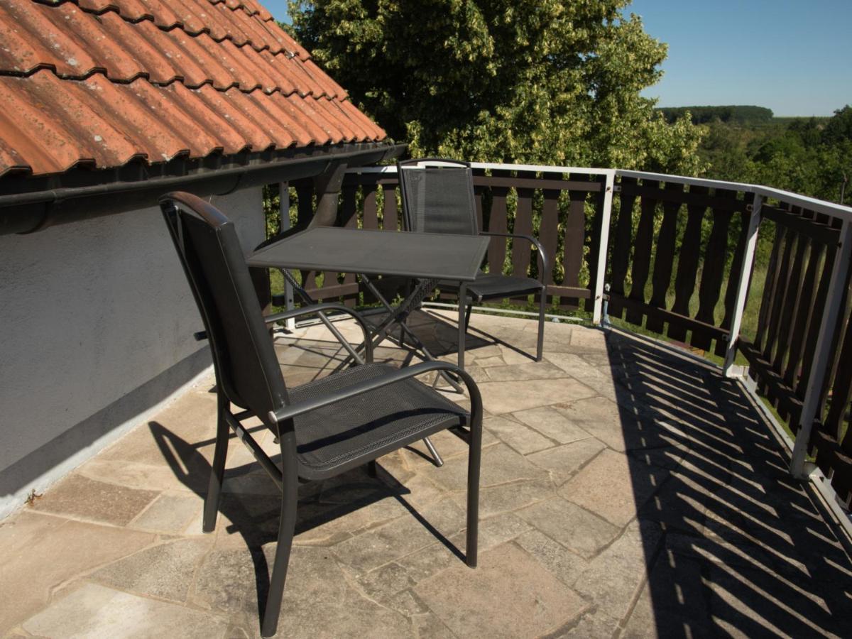 Kirschberghof Gaestehaus Und Weinverkauf Sommerhausen Exterior foto
