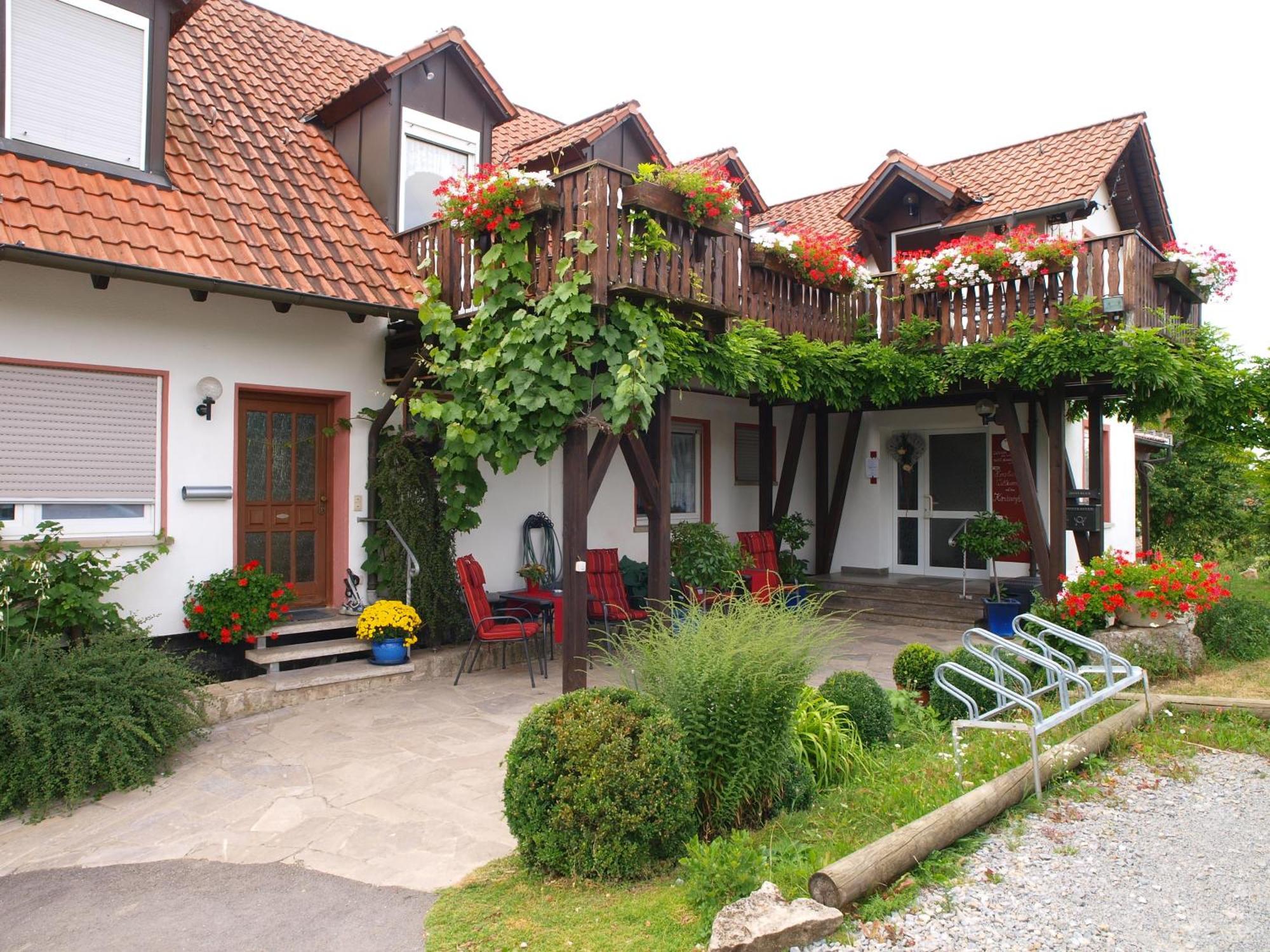 Kirschberghof Gaestehaus Und Weinverkauf Sommerhausen Exterior foto